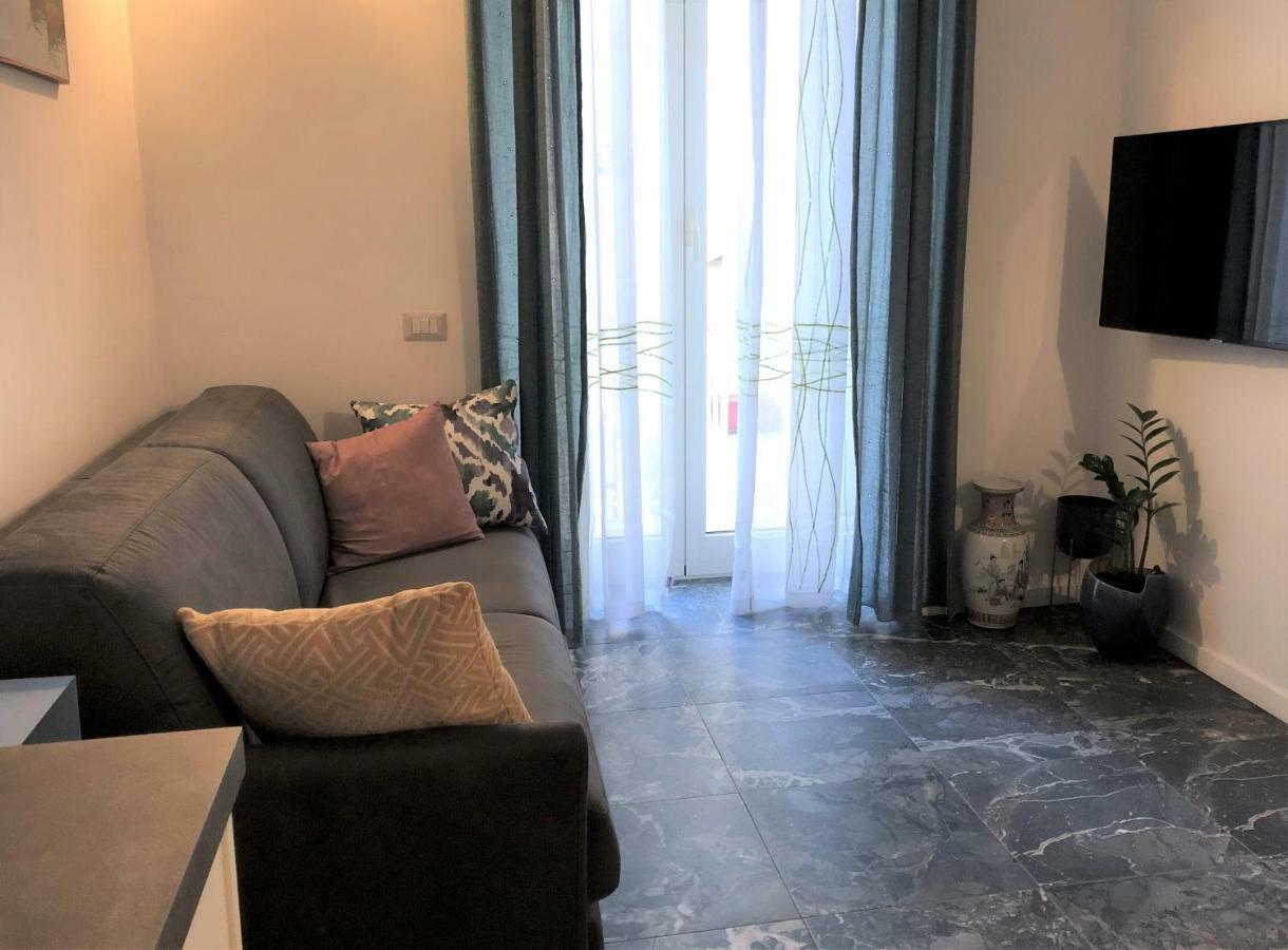 Casa Gaia Apartment Наполи Екстериор снимка